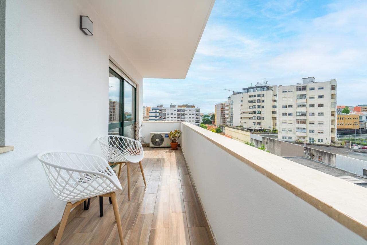 Gaia Terrace Apartamento Qian 2Br Ac L Free Parking Vila Nova de Gaia Dış mekan fotoğraf